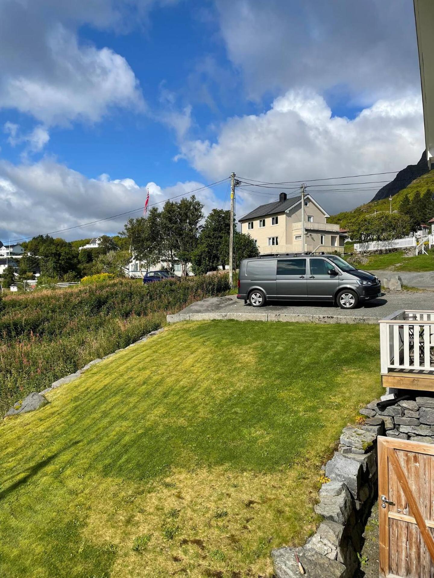 Nordlandshus Ved Havet Pa Reine, Lofoten Exterior photo